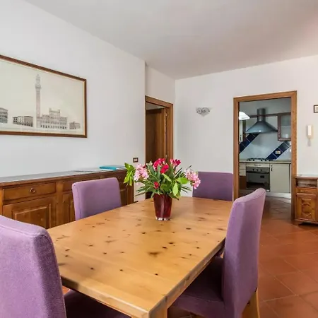 Righino Apartment *